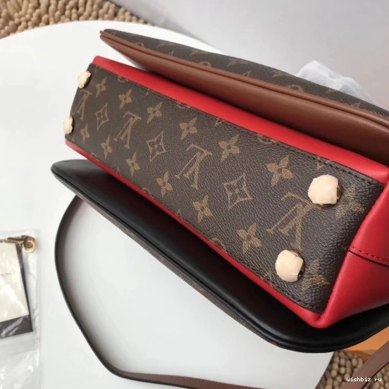 WIS Louis Saintonge Camera Millefeuille Shoulder M44254 Vuitton bag 0123